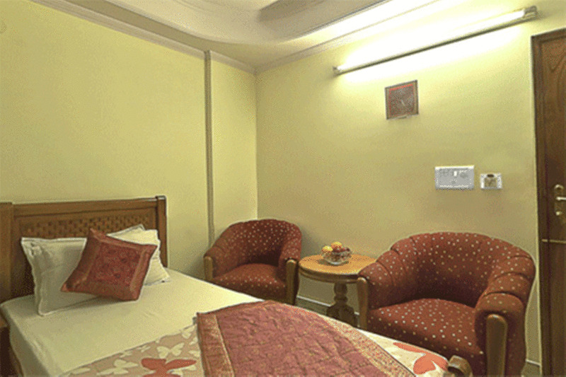 Hotel Pablas International, New Delhi, Near Metro Exteriör bild